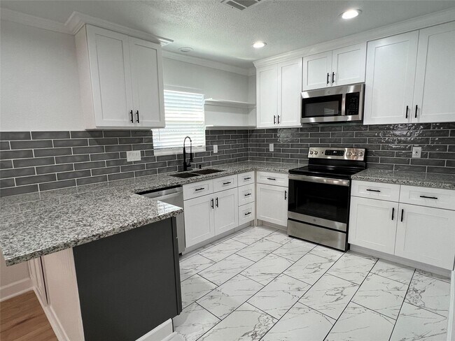 Foto del edificio - 7125 Conley St