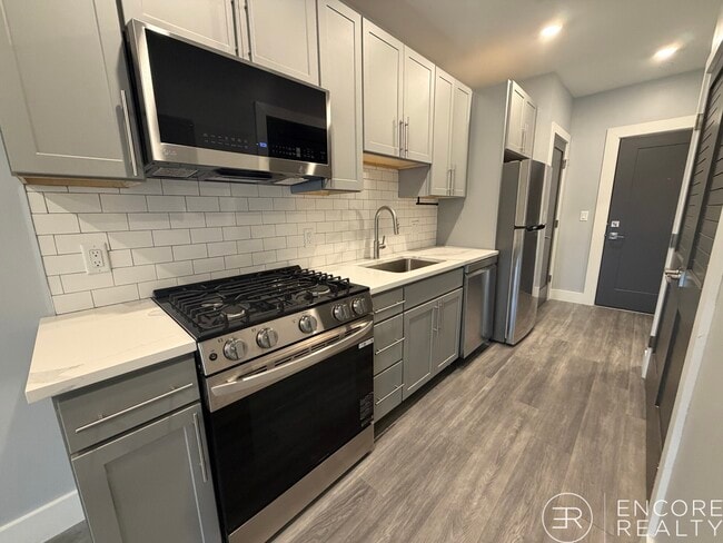 Building Photo - 365 Western Ave