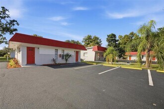 Building Photo - 1304 Morris Park