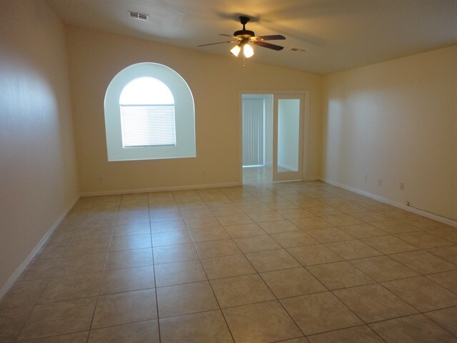 Building Photo - 4533 Catfish Bend Road