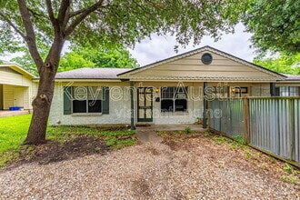 Building Photo - 6513 Woodrow Ave