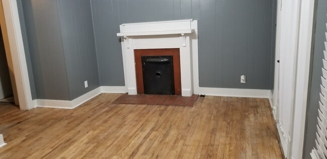 Building Photo - 1208 Frisco St