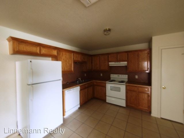 Foto del edificio - 1412 Cinch Dr