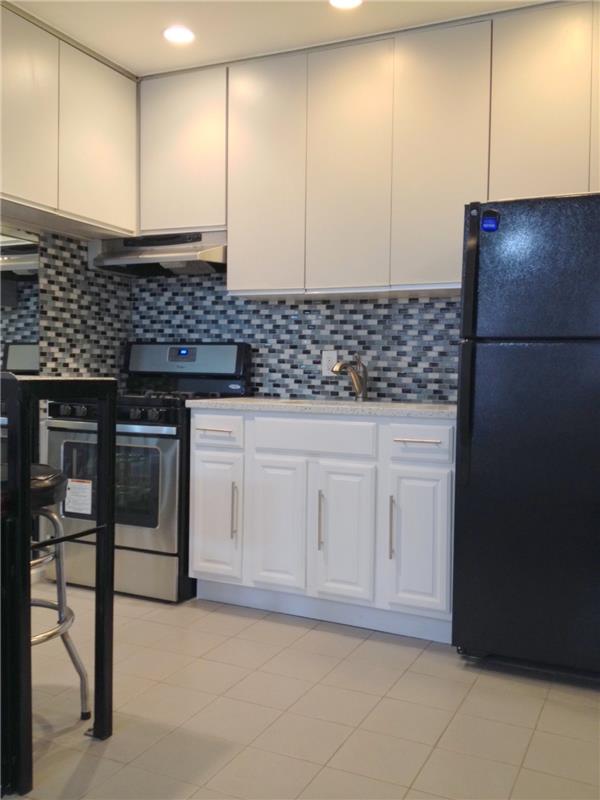 Foto del edificio - 7817 32nd Ave