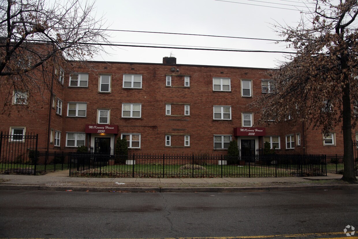 Building Photo - McKenney House