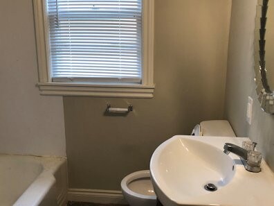 Foto del edificio - 1722 N. Hood