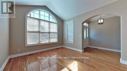 Building Photo - 745 Merlot Ct
