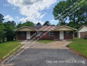 Building Photo - 1410 S Bailey St
