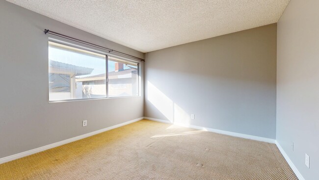 Foto del edificio - 1306 Amethyst St