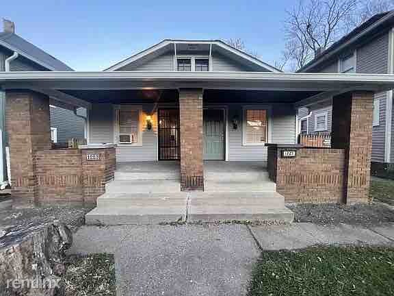 Primary Photo - 2 br, 1 bath House - 1221 N. Oxford St.