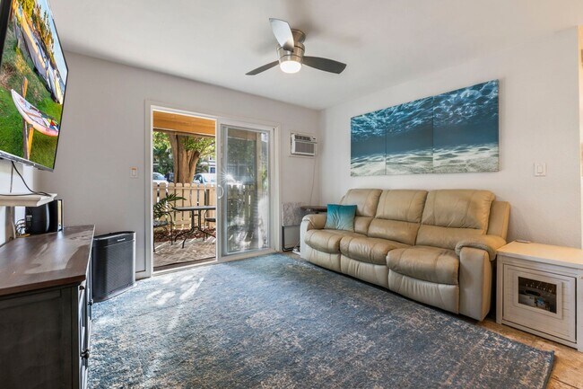 Building Photo - Beautifully Renovated Ground-Floor 2BR/1.5BA Condo in Kihei Villages – Furnished w/ 2 Parking Spaces
