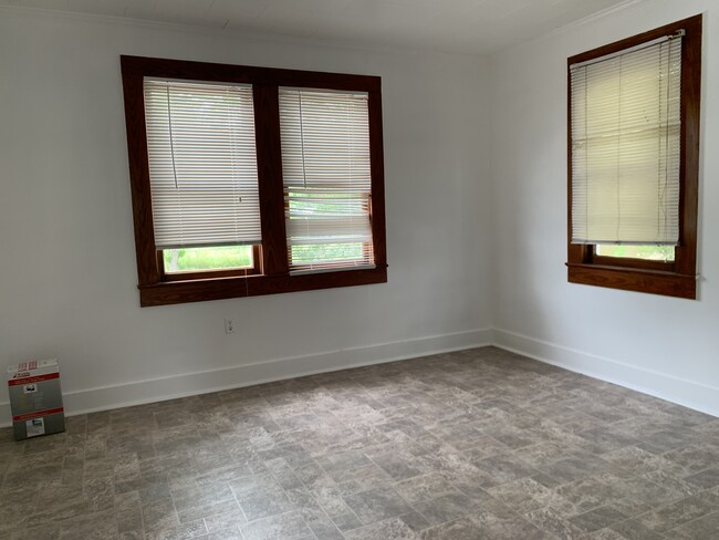 Bedroom #1 - 1915 Shirley Park Pl