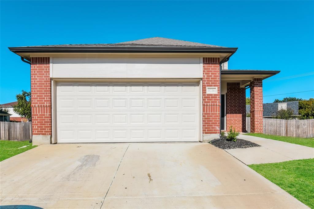 8216 Runner Oak Ln, Fort Worth, TX 76123 House Rental in Fort Worth