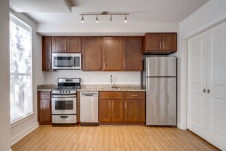 Interior Photo - 1600 Pennsylvania Ave SE Apartments