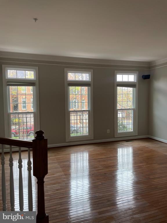 Building Photo - 704 Arch Hall Ln