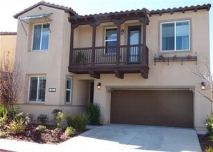 Building Photo - 1121 N Ventana Ln