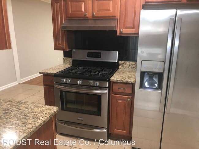 Building Photo - 3 br, 1 bath House - 845 Exeter Road