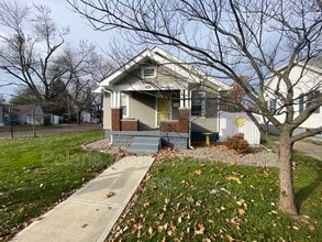 Building Photo - 1102 N Emerson Ave