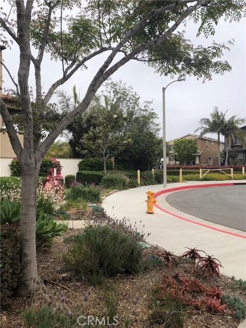 Primary Photo - 102 Airport Cir
