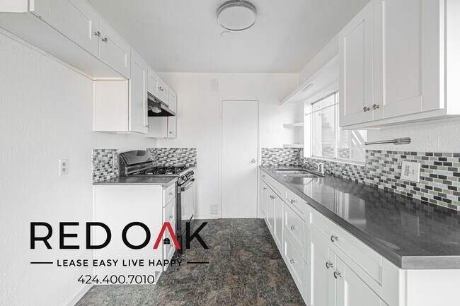 Foto del edificio - 476 Crane Blvd
