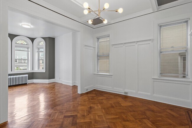 Foto del edificio - 114 Carlton Ave
