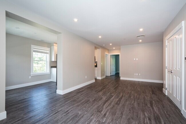 Foto del edificio - 50 Country Way