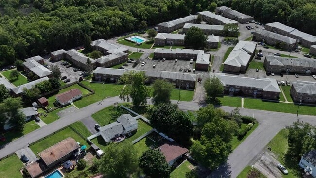  - Knox Village