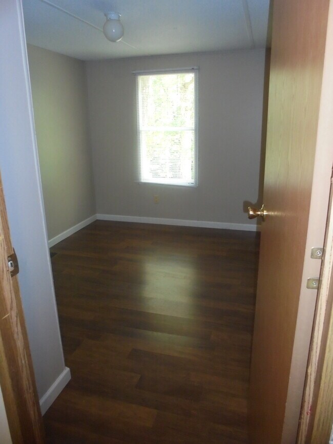 Building Photo - 134 Big Horn Dr