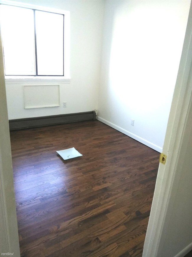 Foto del edificio - 3 br, 2 bath House - 3450 Boller Ave