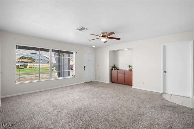 Foto del edificio - 9721 Deerfoot Dr