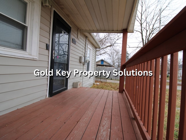 Building Photo - Updated 3 BR 1 BA House with Upgraded Appliances (SECTION 8 APPROVED)