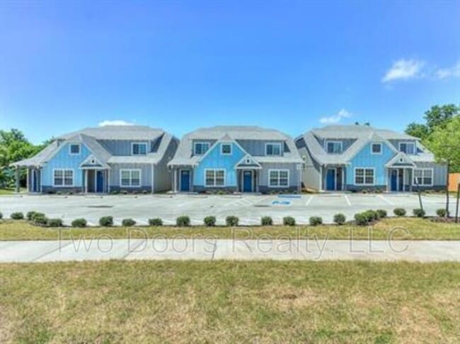 Photo - 2805 N Kentucky Ave Apartment