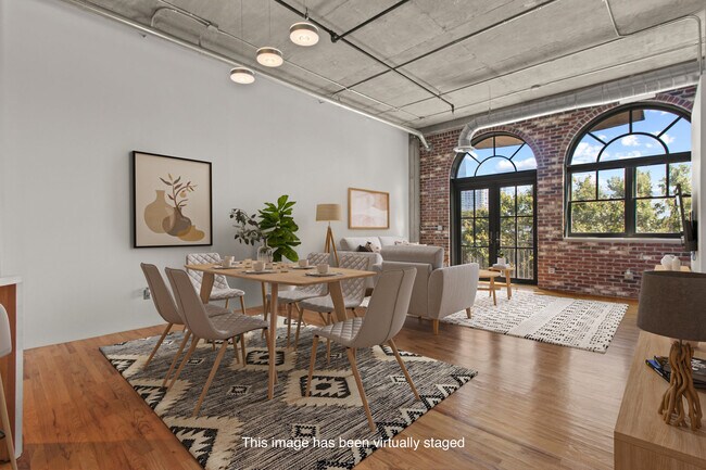 Building Photo - 3180 Mathieson Dr NE