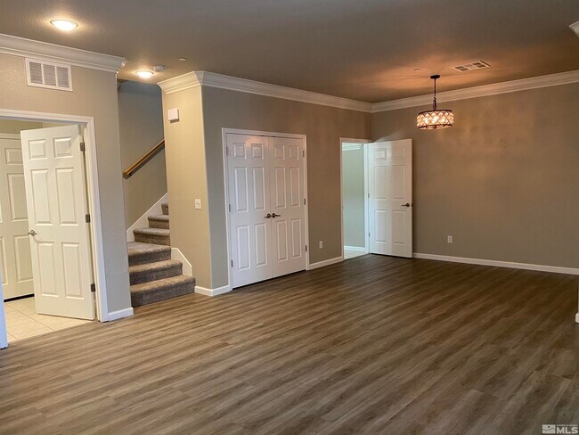Building Photo - 1740 Wind Ranch Rd