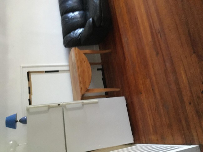 Building Photo - bedroom in Sunnyside NY 11104