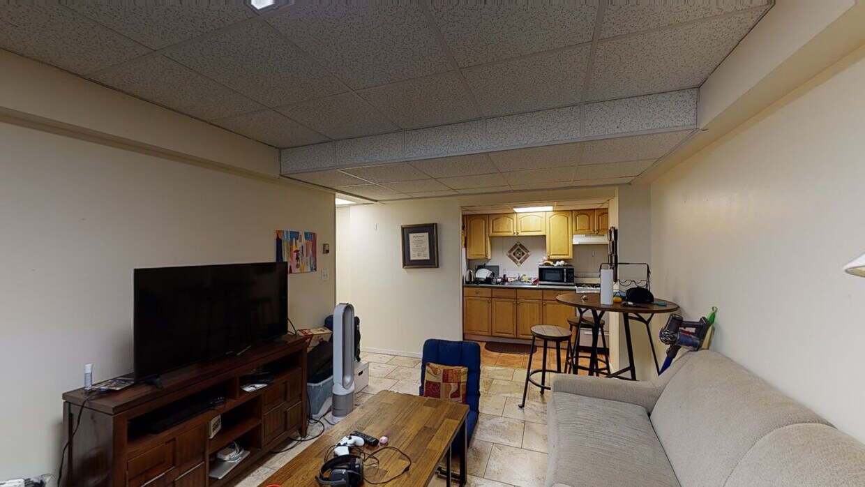 Foto principal - 14 Glenville Ave