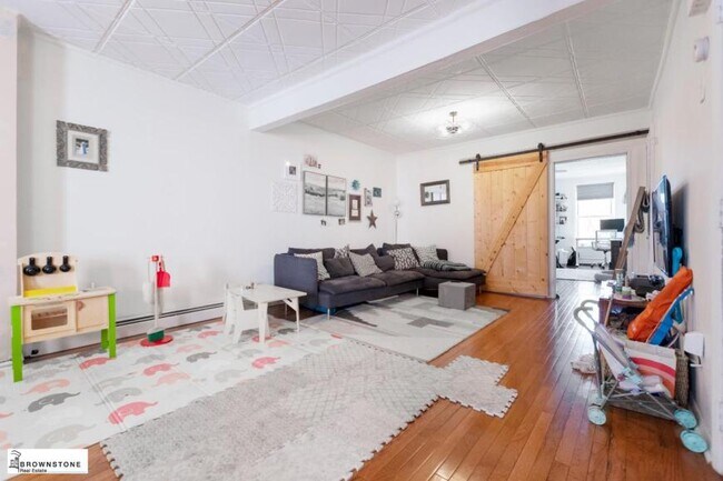 Foto del edificio - 1 bedroom in BROOKLYN NY 11201