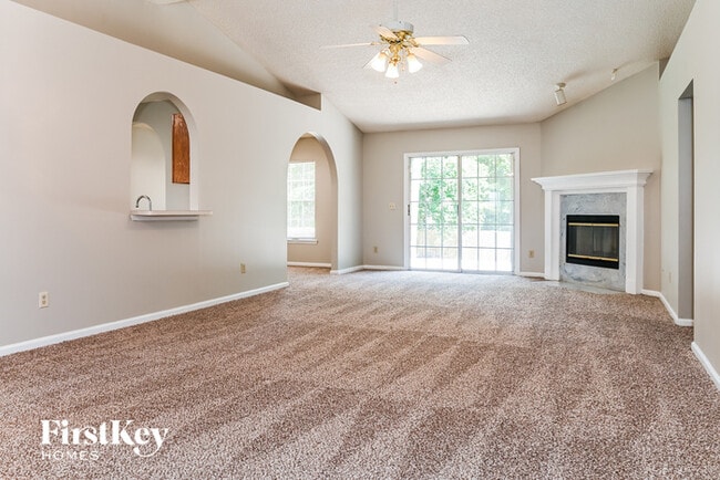 Building Photo - 7988 Dewars Ct
