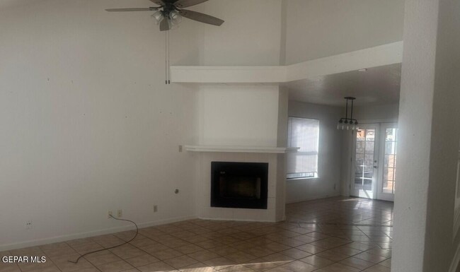 Building Photo - 4641 Loma De Indios Ln