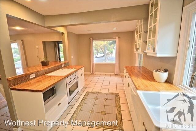 Building Photo - 5 br, 2 bath House - 1340 East Sherman Avenue