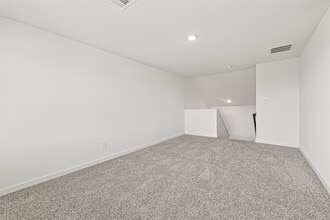 Building Photo - 6008 Jasper Hl Dr