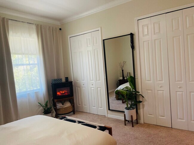 Foto del edificio - 1020 Peggy Cir