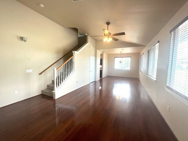 Building Photo - Large 4 bedroom 3 Bathroom house in Lahiki at Mehana in Kapolei