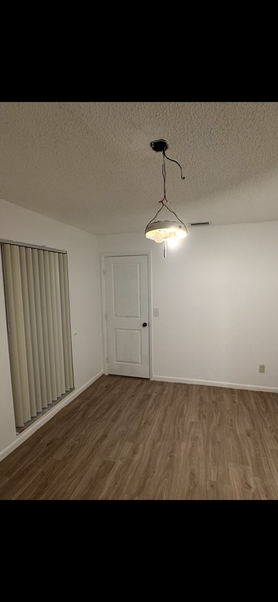 Foto del edificio - 1333 NW 2nd Ave