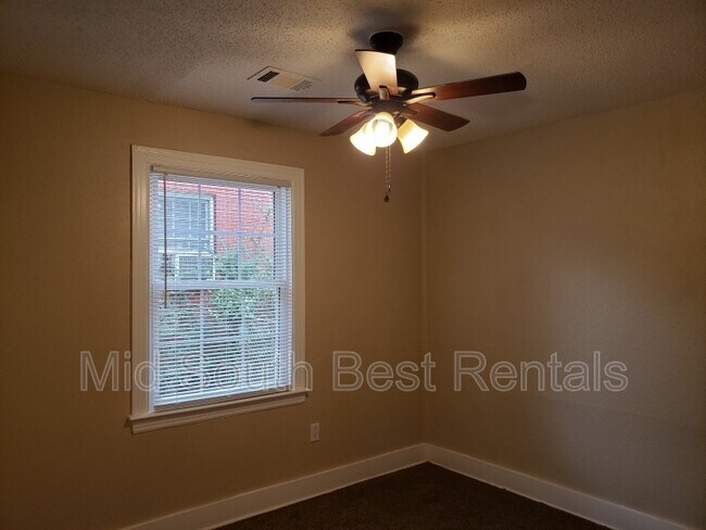 Foto del edificio - 5204 W 30th St