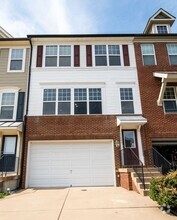 Building Photo - 11801 Lake Baldwin Dr