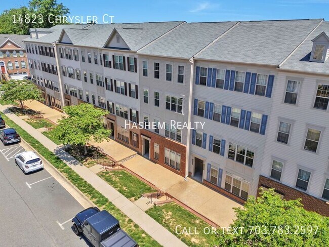 Building Photo - 14823 Chrysler Ct