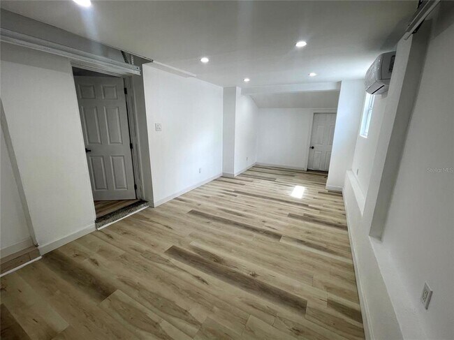 Foto del edificio - 3717 Belmont Blvd