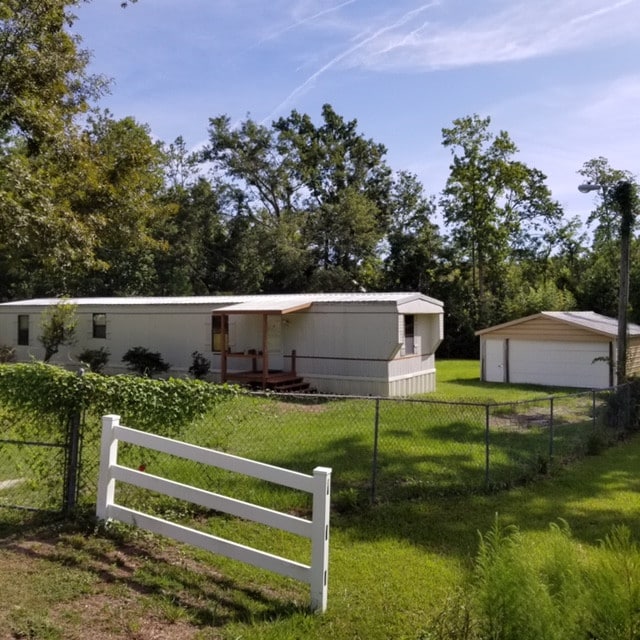 727 Lea Dr, Hampstead, NC 28443 House Rental in Hampstead, NC