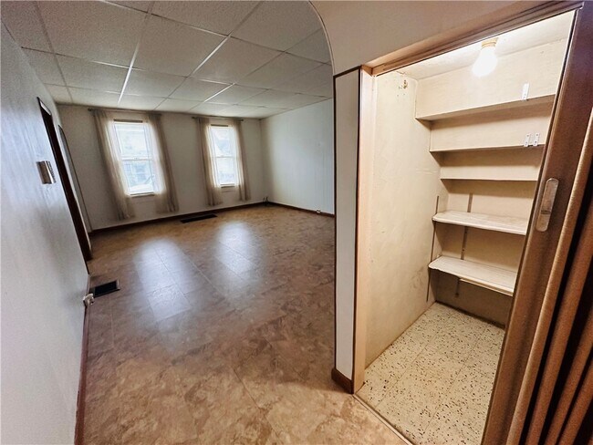 Foto del edificio - 3518 Maple St